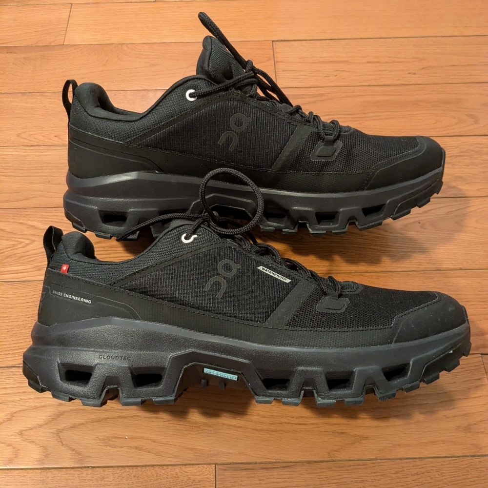 On Cloud Men's 13 Cloudrock Low Waterproof Hiking Shoes